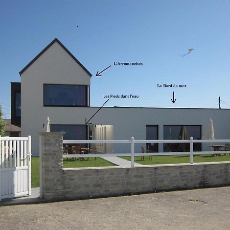 Gites Arromanches: Beachfront Retreat near Bayeux Asnelles Exterior photo